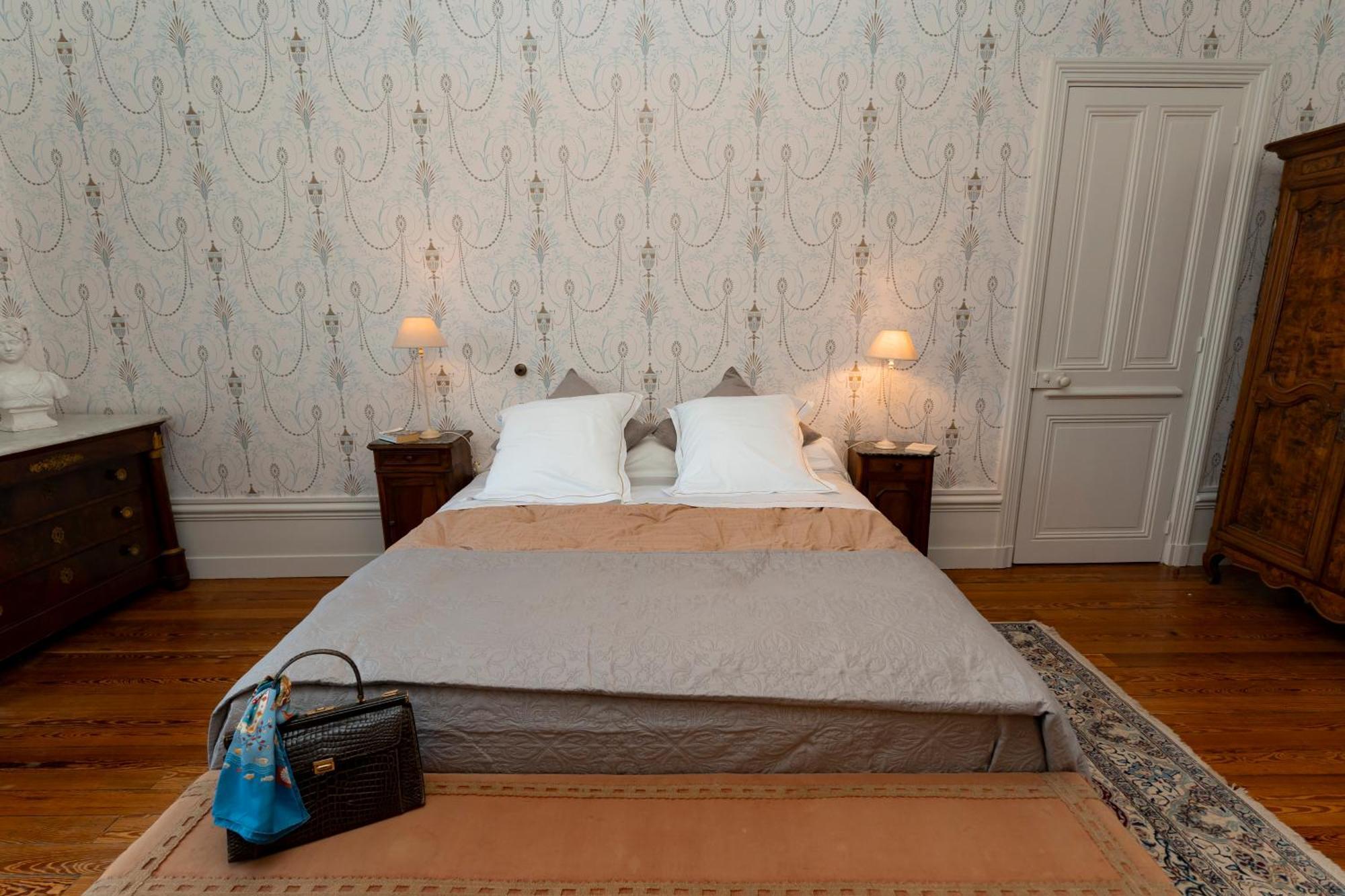 Domaine De Montclair Bed and Breakfast Pommiers  Exteriör bild